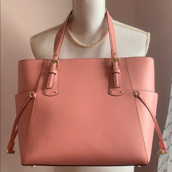 NWT Michael Kors VOYAGER EW Tote 👜 Carnation - Picture 4 of 9